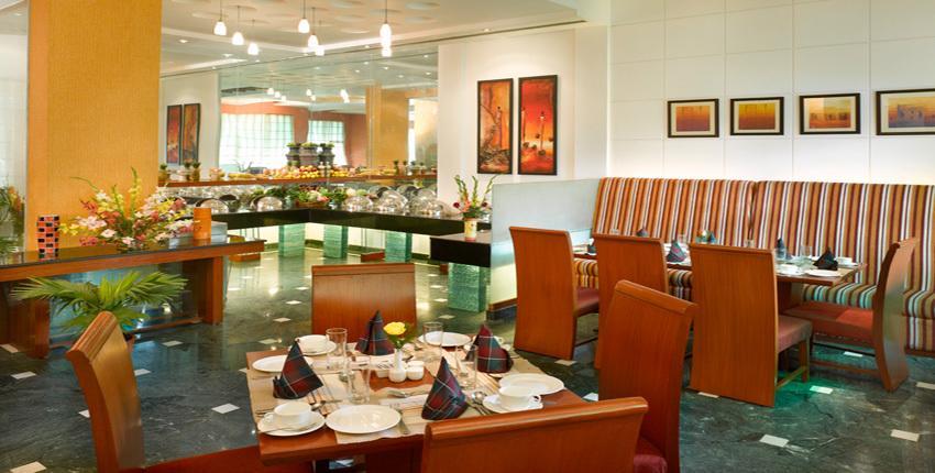 Hotel Hindusthan International, Varanasi Bagian luar foto