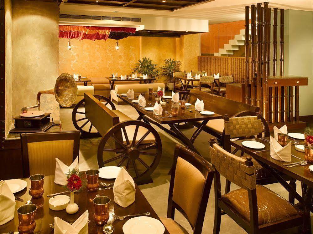 Hotel Hindusthan International, Varanasi Bagian luar foto