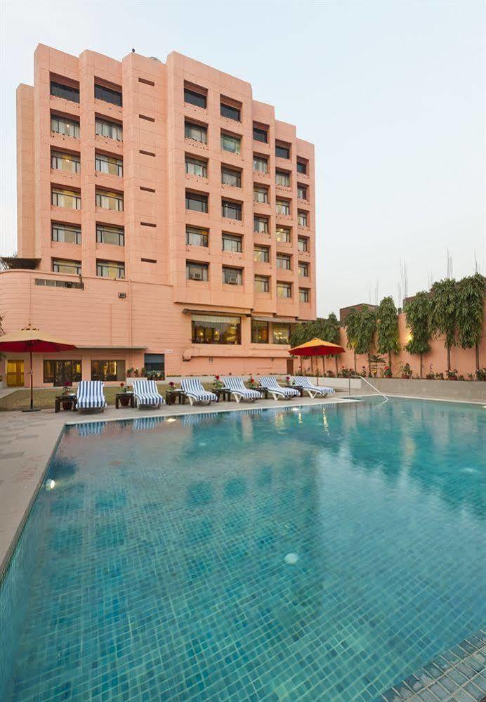 Hotel Hindusthan International, Varanasi Bagian luar foto