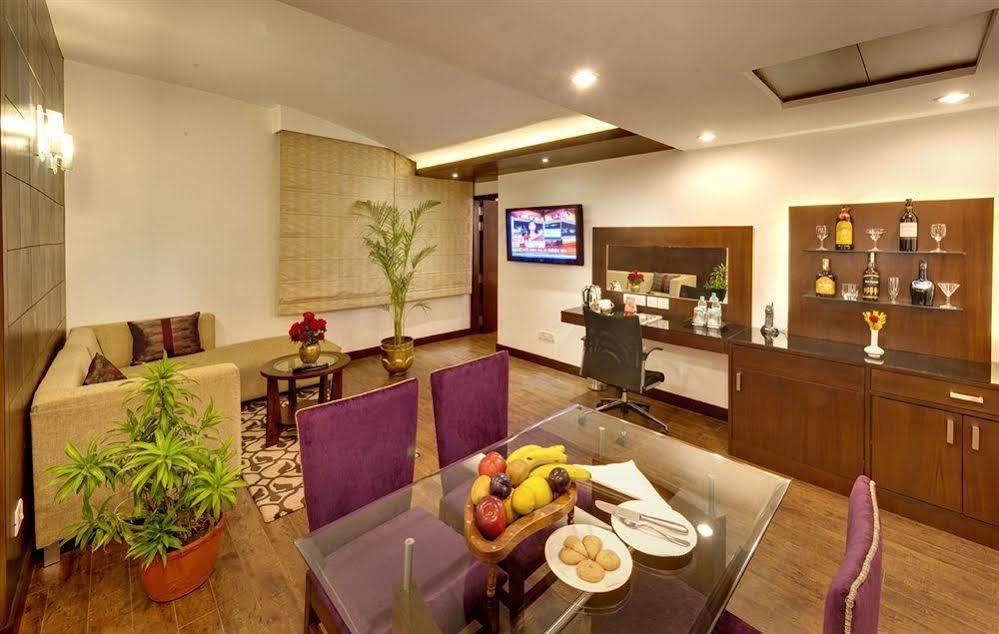 Hotel Hindusthan International, Varanasi Bagian luar foto