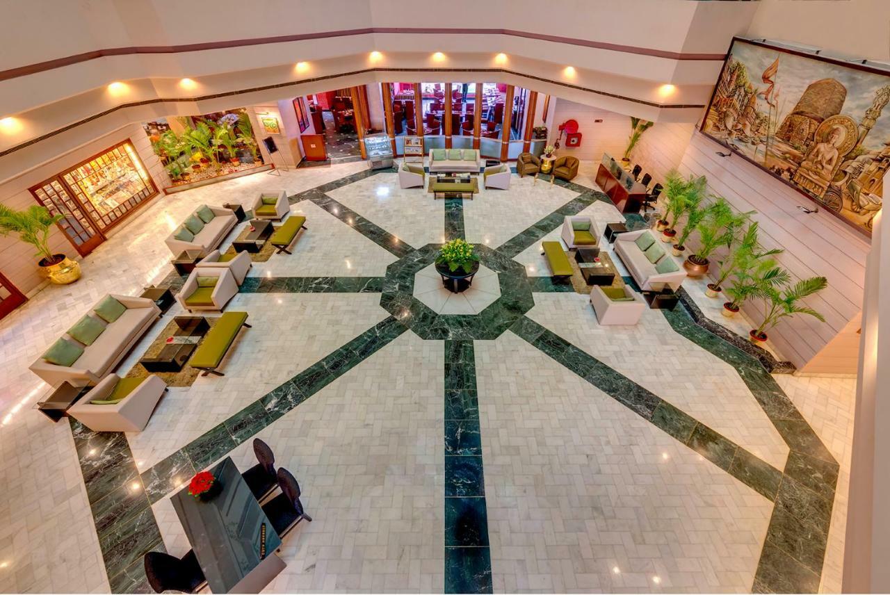 Hotel Hindusthan International, Varanasi Bagian luar foto